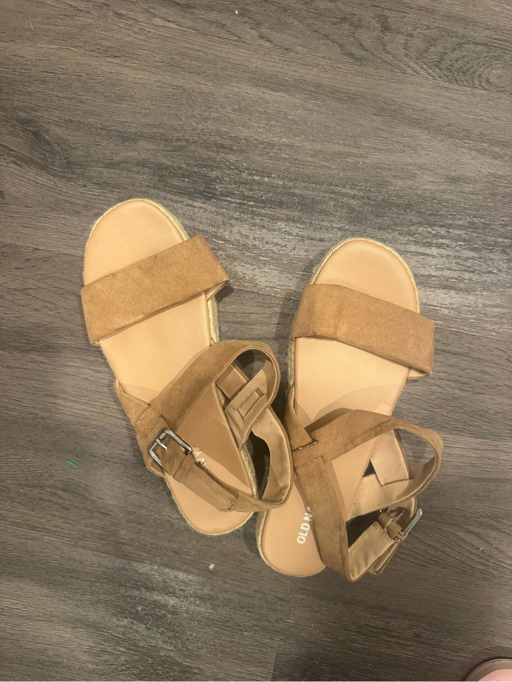 Old Navy Tan Suede Ankle Strap Sandals Women’s Size 6 Boho Casual